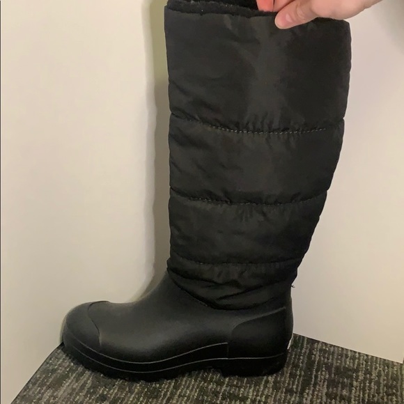 “Dirty Laundry” Winter Boots - Picture 6 of 7